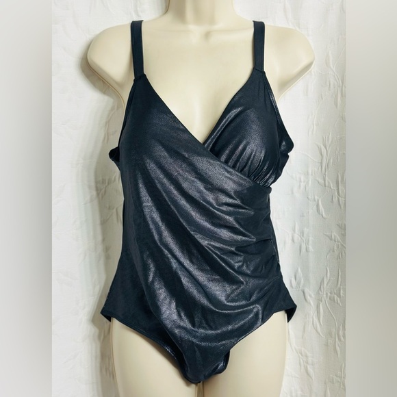 Serra Premium Ladies NWT Metallic Charcoal Black One Piece Swimsuit Large - Picture 1 of 5